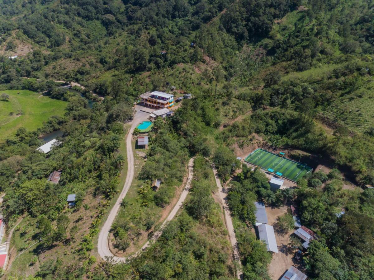 El Mirador De Tansu Hotel Lanquin Bagian luar foto