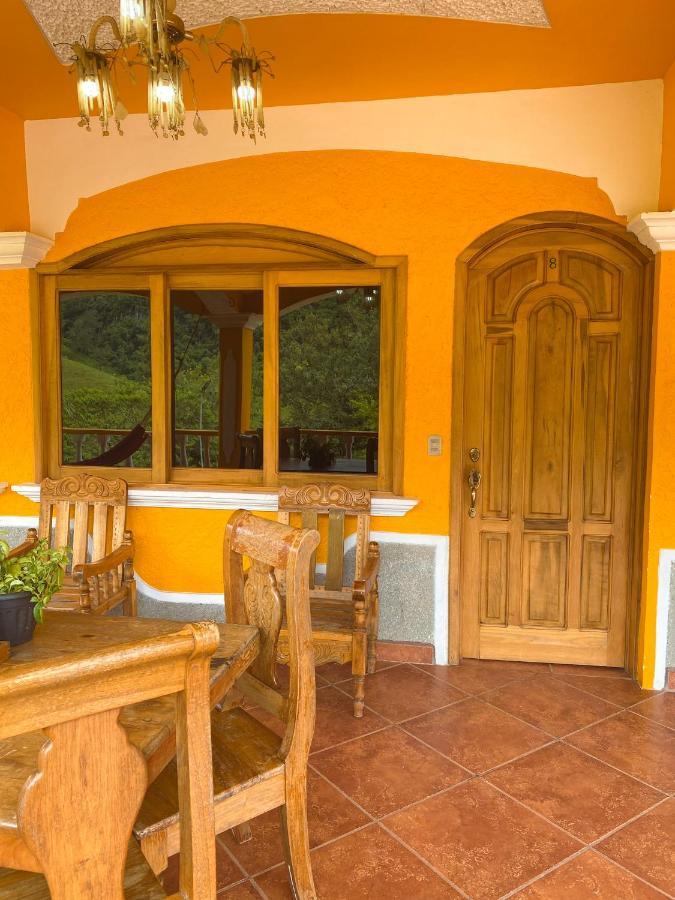 El Mirador De Tansu Hotel Lanquin Bagian luar foto